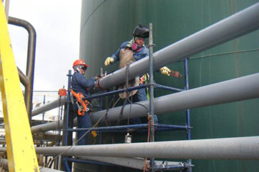 Fabricación y montaje de tubería de 8” para línea de exportación de aceite